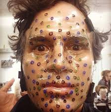 Russian gallery security guard accused of drawing eyes on painting – BBC&nbsp;News