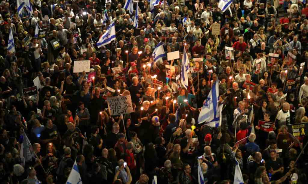 Tens of thousands of Israeli protesters call for Netanyahu’s removal | Israel | The&nbsp;Guardian
