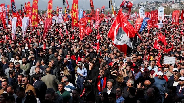 Hundreds of thousands join mass opposition protest in&nbsp;Istanbul