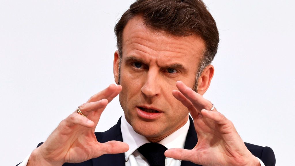 European allies not united on armed deployment in Ukraine as Macron announces ‘reassurance force’ | World News | Sky&nbsp;News